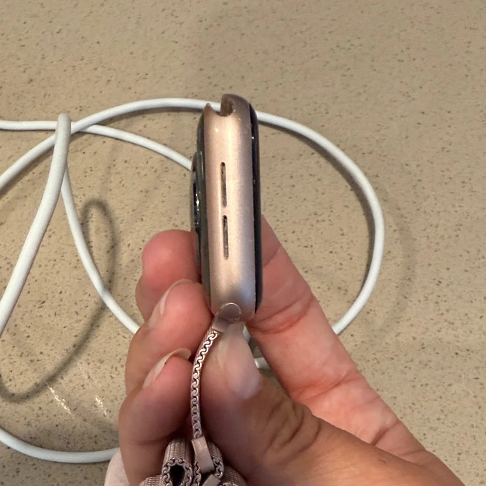 Apple Watch Series 4 Rose Pink Band 40mm